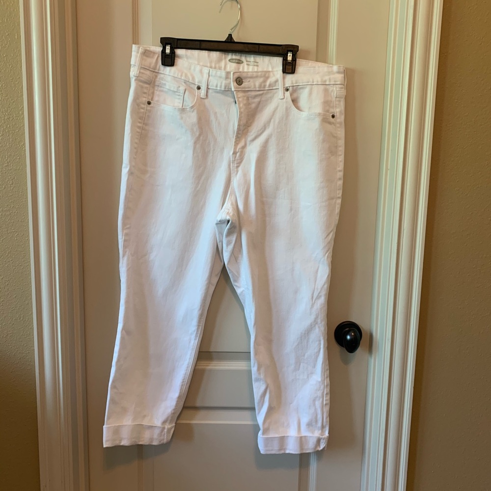 Old Navy Power Straight Jeans